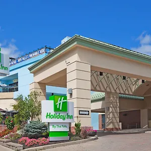 https://holiday-inn-by-the-falls.niagara-fallshotels.com